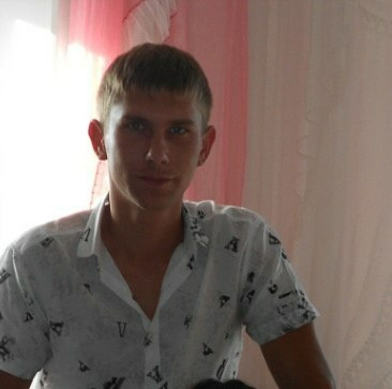 Ищу молодого парня ищу молодого парня