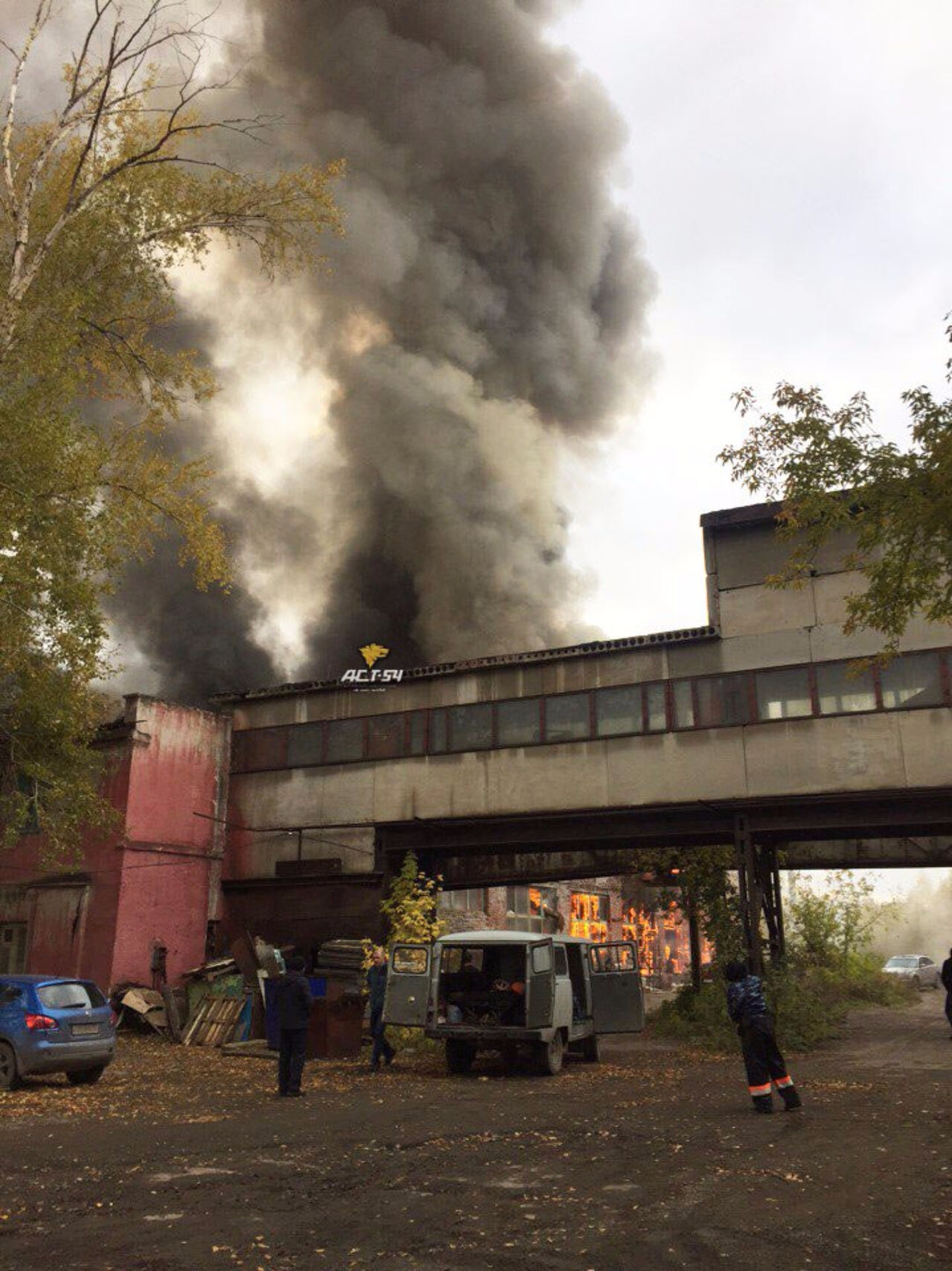 пожар на 2 станционной сейчас меня