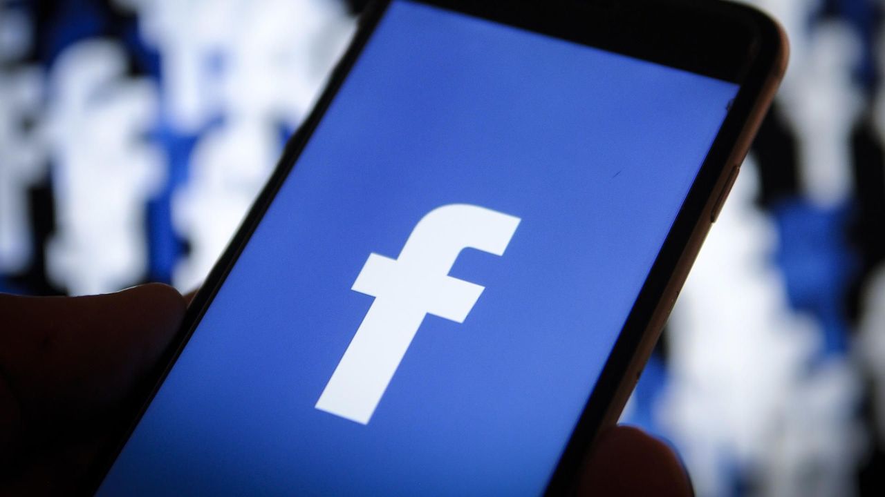 Компания Facebook удалила из своей соцсети и из Instagram 650 российских и иранских аккаунтов за распространение недостоверной информации