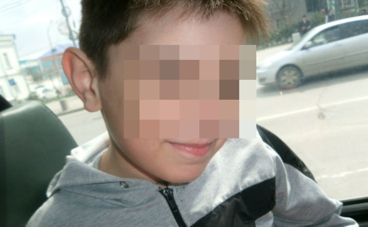 Екатеринбургских коллекторов подозревали в избиении 11-летнего мальчика-инвалида