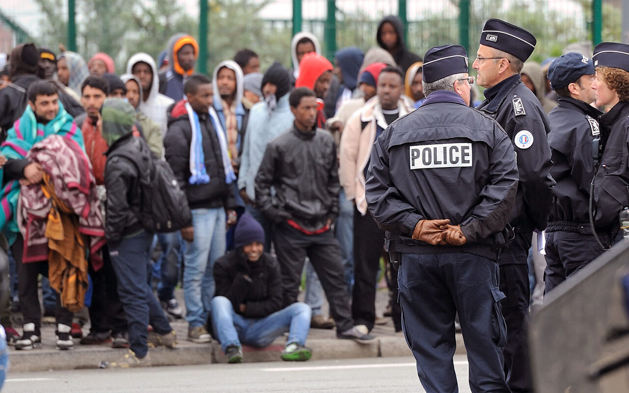 Photos of illegal immigrants Photos of illegal immigrants