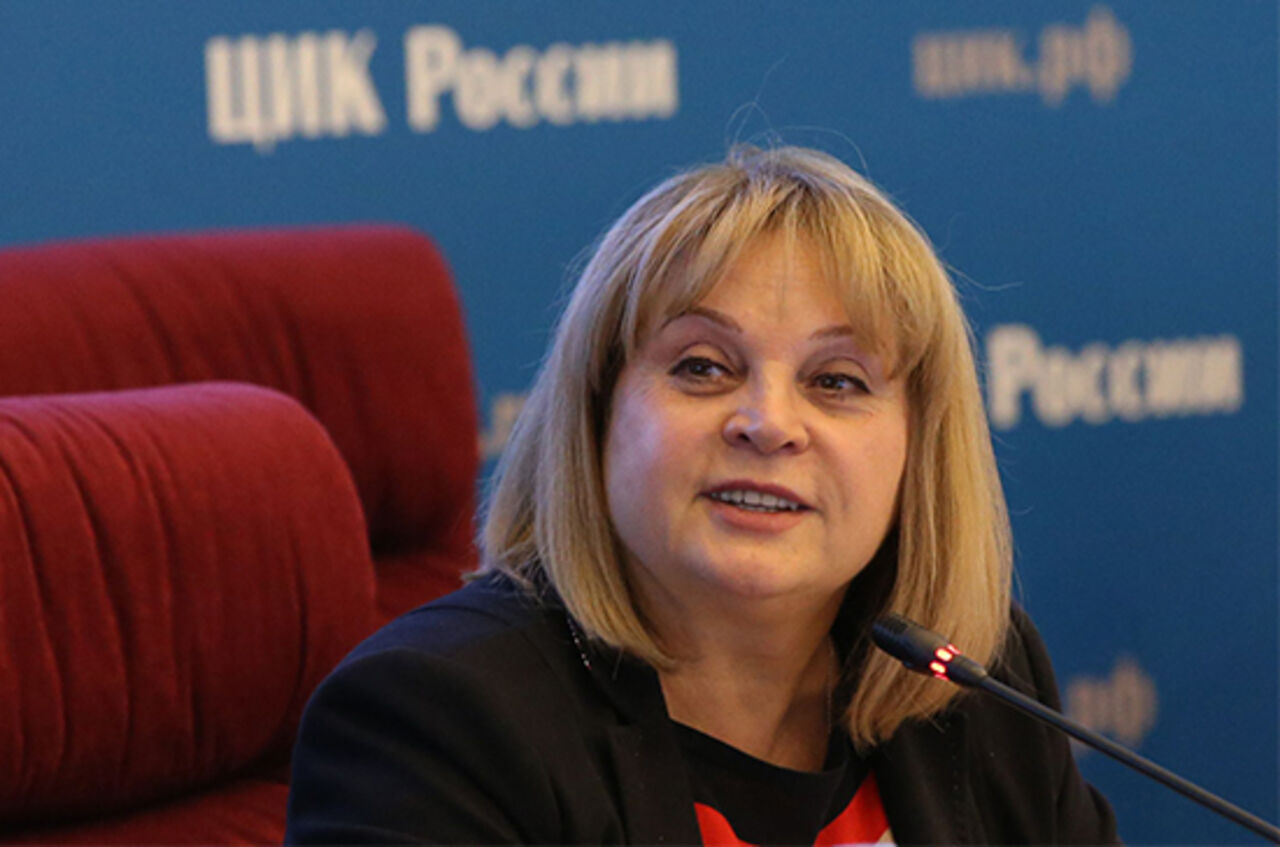 Памфилова порекомендовала, как делать селфи на избирательном участке Памфилова порекомендовала, как делать селфи на избирательном участке