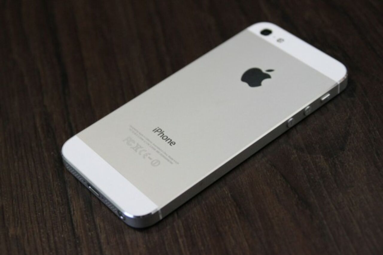IPhone 5 стал худшим телефоном Apple