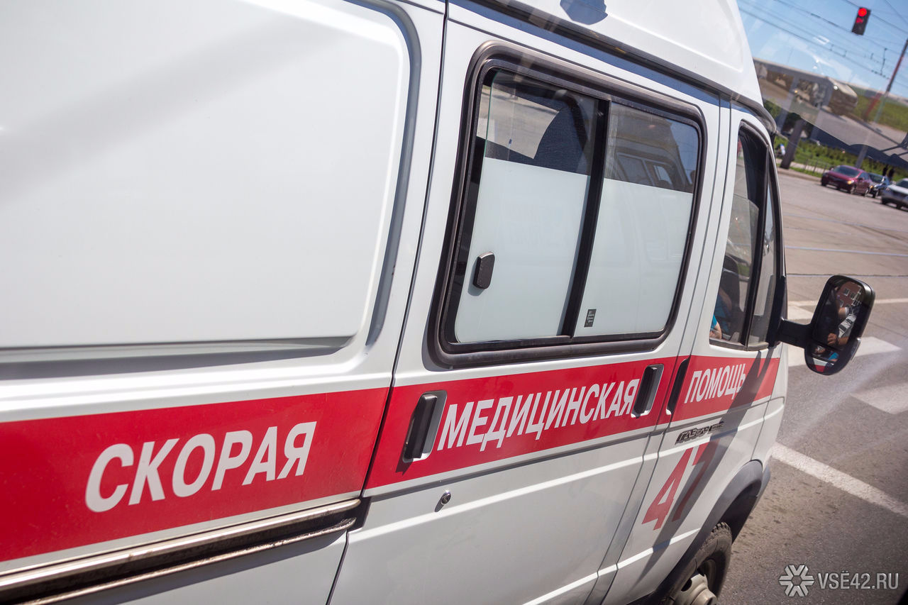 На Урале шофёр сбил женщину с коляской и избил ее На Урале шофёр сбил женщину с коляской и избил ее