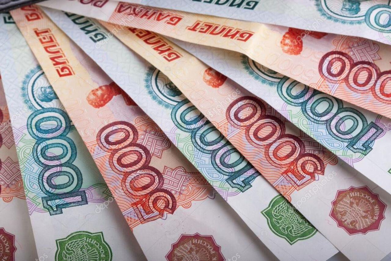 В российской столице у мужчины похитили не менее 138 млн руб. в обменном пункте В российской столице у мужчины похитили не менее 138 млн руб. в обменном пункте