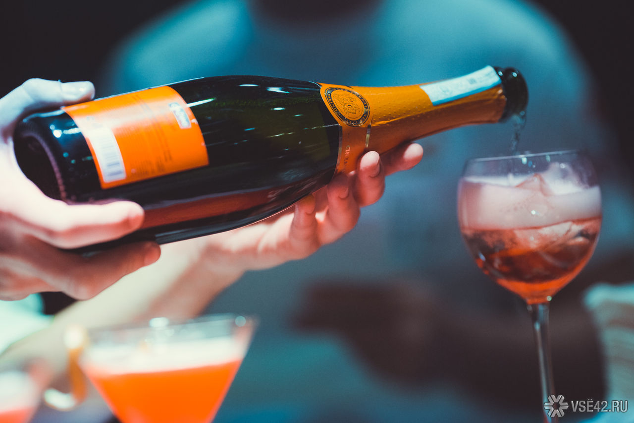Роскачество дало рекомендации по выбору шампанского к Новому году