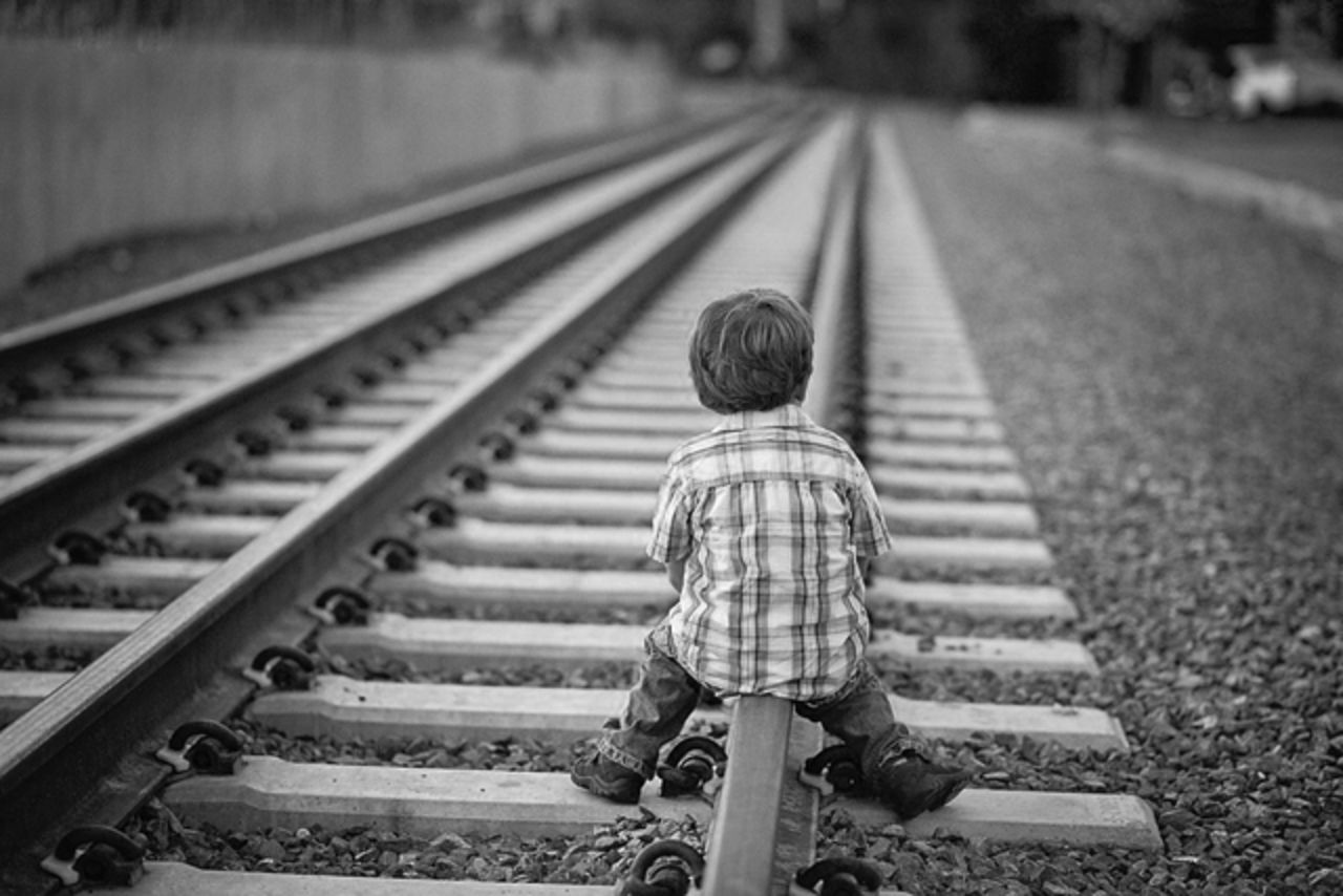 В Новокузнецке 6-летний парень хотел спасти котенка и потерялся В Новокузнецке 6-летний парень хотел спасти котенка и потерялся