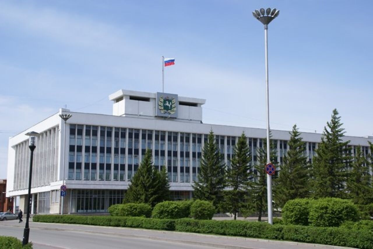 Вице-губернаторы Акатаев и Сонькин ушли в отставку Вице-губернаторы Акатаев и Сонькин ушли в отставку