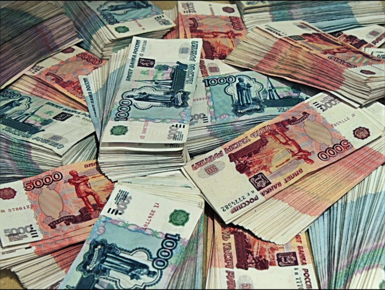 Невнимательность помогла ограбленному воронежцу спасти 15 млн. руб. Невнимательность помогла ограбленному воронежцу спасти 15 млн. руб.