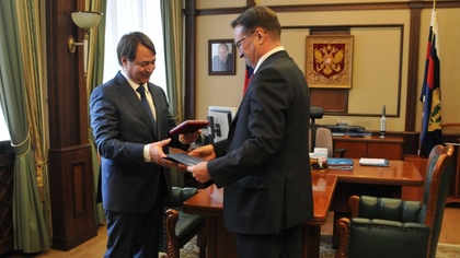 Сенатор из Кузбасса получил от Ростехнадзора медаль Якова Брюса