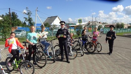 В Кузбассе прошёл велопробег за безопасность движения