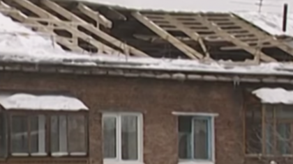 Власти Новокузнецка опровергли информацию об обрушении крыши пятиэтажного дома