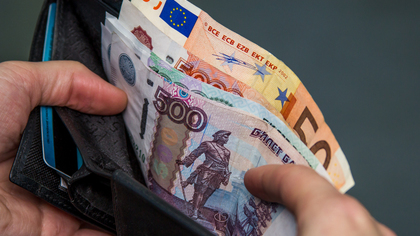Кузбассовцы каждый месяц отдают 38% доходов на погашение кредитов 