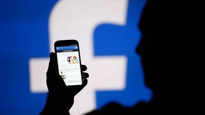 Преступник в США пообещал сдаться, если пост полицейских наберет тысячу репостов в Facebook