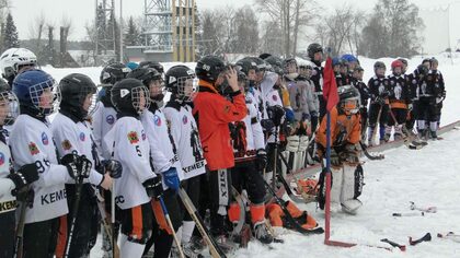 Юные кузбасские спортсмены сыграют в бенди на Красной площади