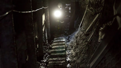10-летний школьник из Братска погиб, упав в заброшенную шахту 