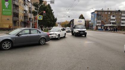 Кемеровчанин ищет очевидцев ДТП в центре города
