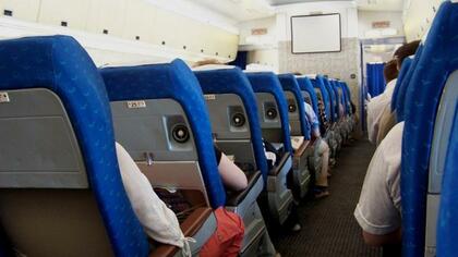 Самолет с пассажирами на борту задымился в Шереметьево