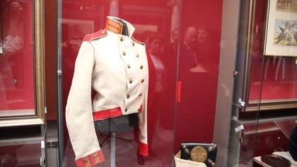 Подлинную военную форму начала XIX века покажут на выставке в Кемерове