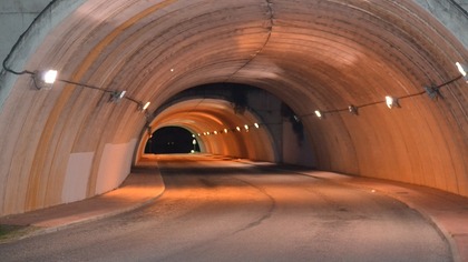 Массовое ДТП произошло в тоннеле Японии из-за горящего грузовика