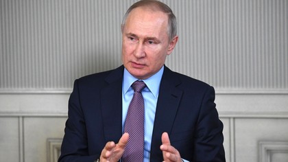 Путин проведет совещание с экспертами по вопросам эпидемии коронавируса в стране