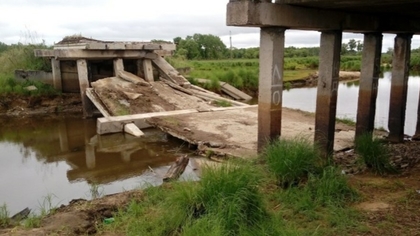 Жители ЕАО оказались отрезаны от сельских участков из-за обрушения моста