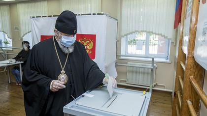 Глава Кузбасской Митрополии проголосовал за поправки в Конституцию