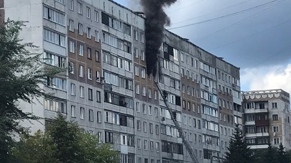 Квартира в многоэтажке загорелась на глазах новокузнечан