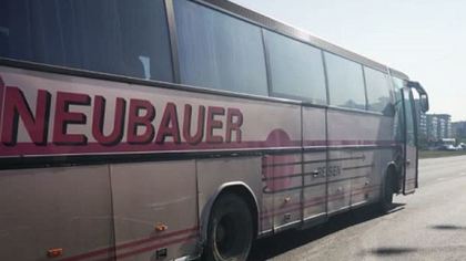 Пассажирский автобус протаранил легковушки из-за отказавших тормозов в Липецке