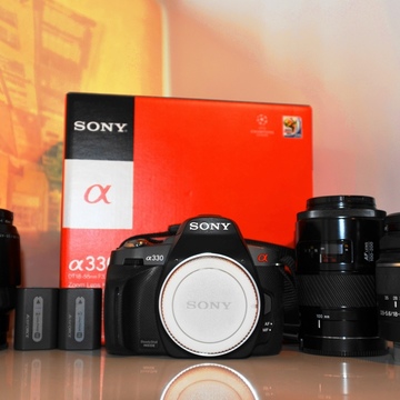 Продам фотоаппарат зеркальный Сони А330
