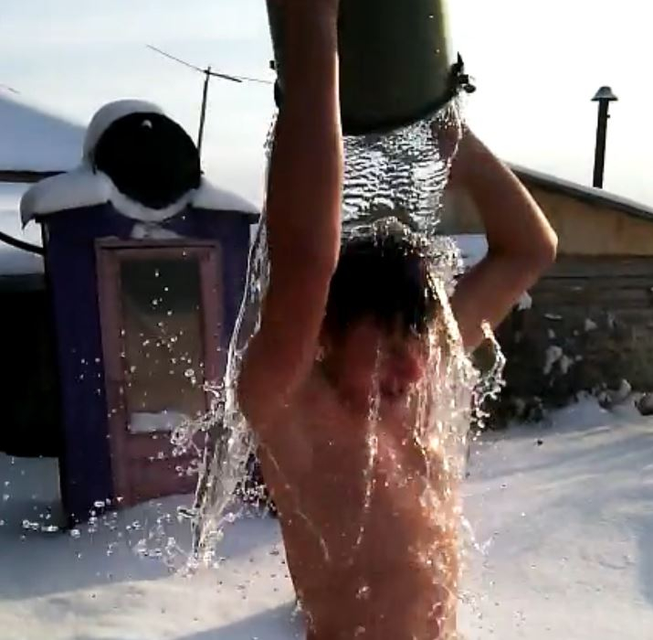 К зиме Ice Bucket Challenge добрался до кузбасской глубинки (видео) - http:...