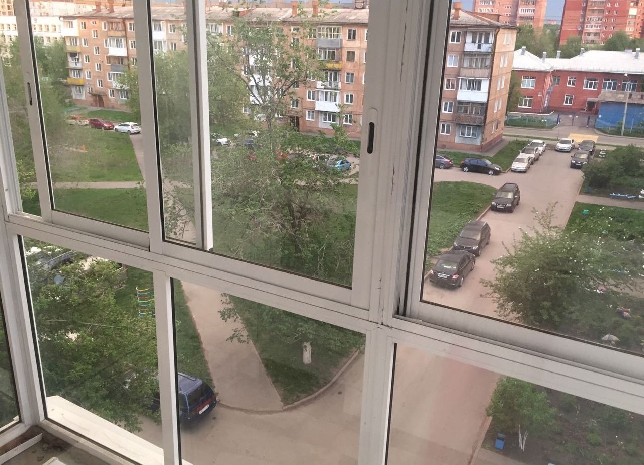 Сдам 1 комнатную квартиру на ленина 49 в городе кемерово.