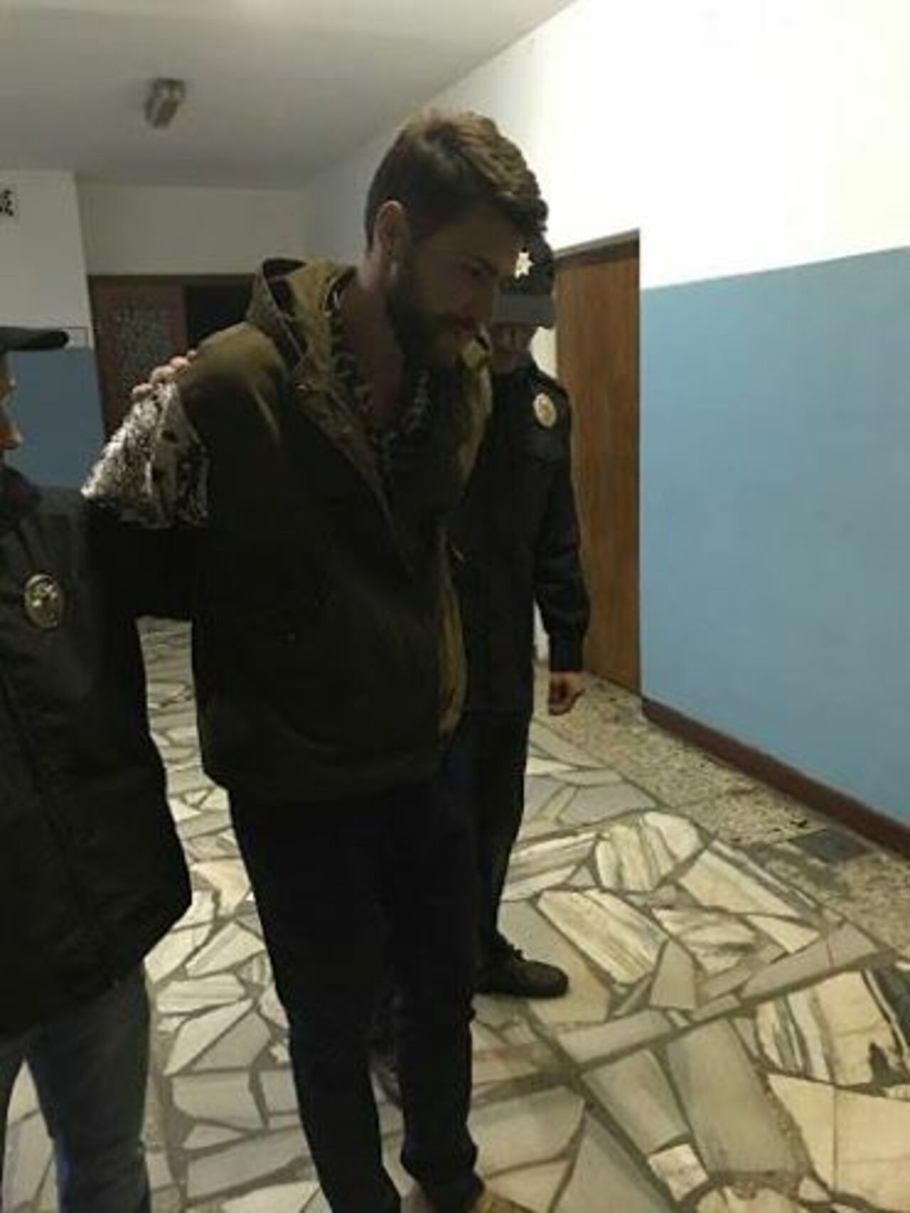 Виталий седюк показал задницу vitaliy-sedyuk-pokazal-zadnitsu