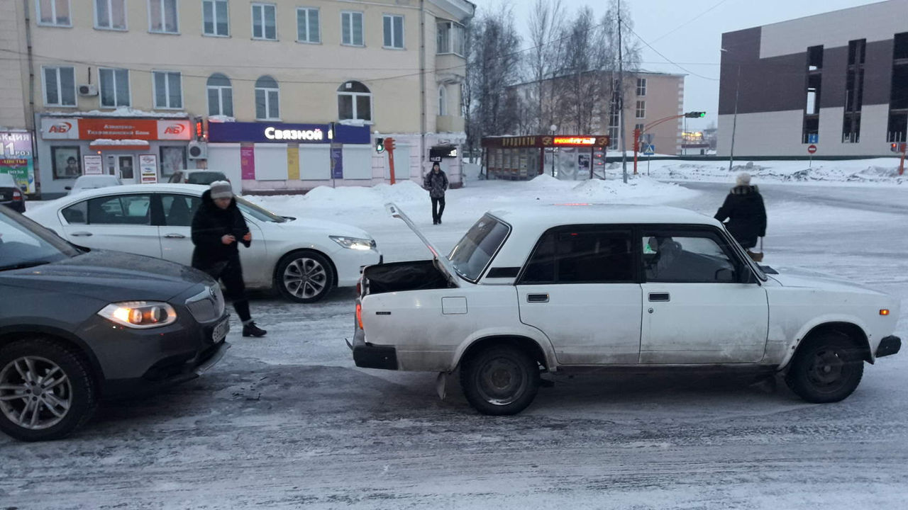 Анжеро судженск мотоцикл. Штрафстоянка в Анжеро Судженске. Старая диспетчерская Анжеро-Судженск. ВАЗ 20199 Анжеро-Судженск. Штрафстоянка Анжеро Судженск мото.