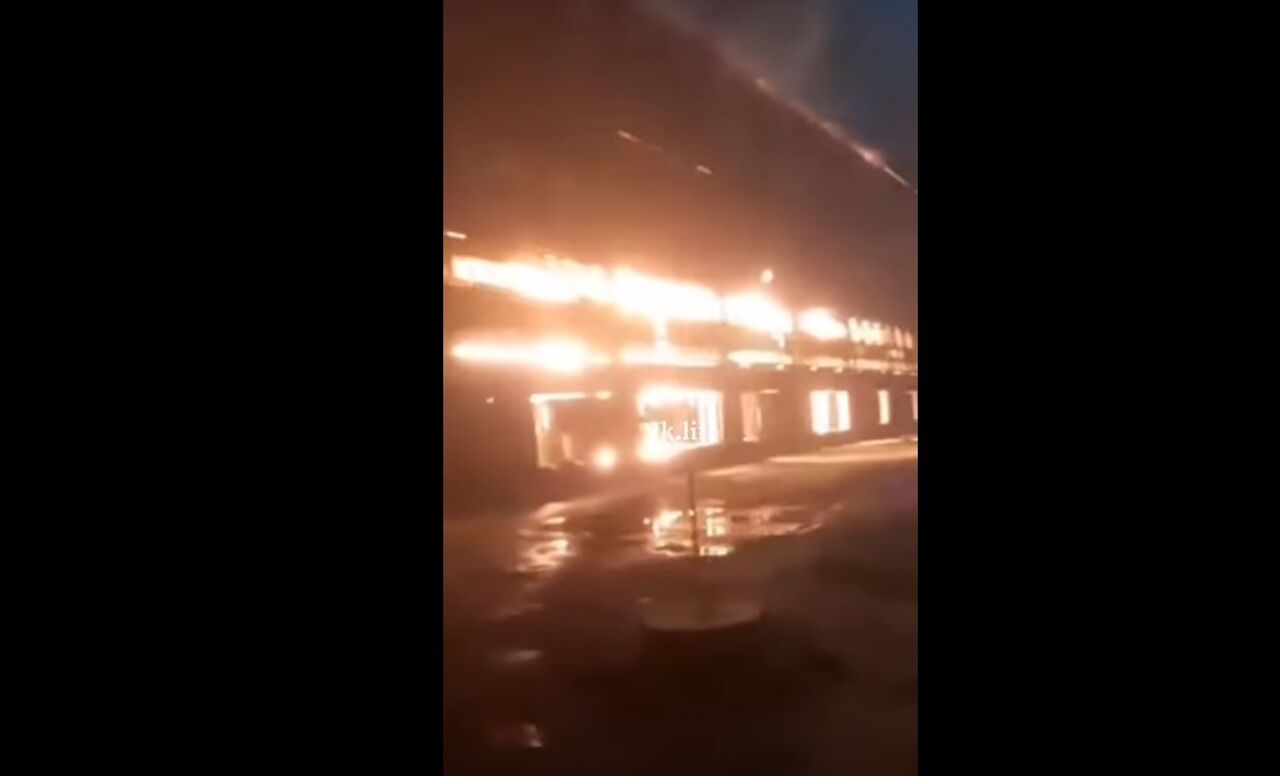 пожар в москве погибли 2 человека. фестиваль трэвиса скотта astroworld. пожар на агпз свободный. разлученные пожар случился настолько неожиданно. пожар ермакова 34 новокузнецк.