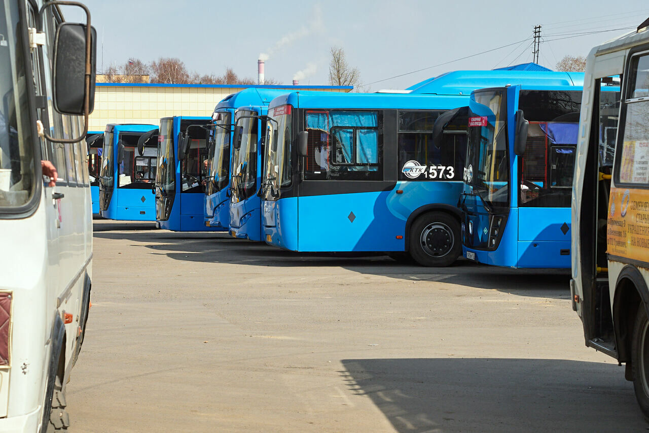 5 автобус березовский. Автобус Кузбасс. Автобусы Кемерово. Транспорт Кузбасса. Автовокзалы Кузбасса.