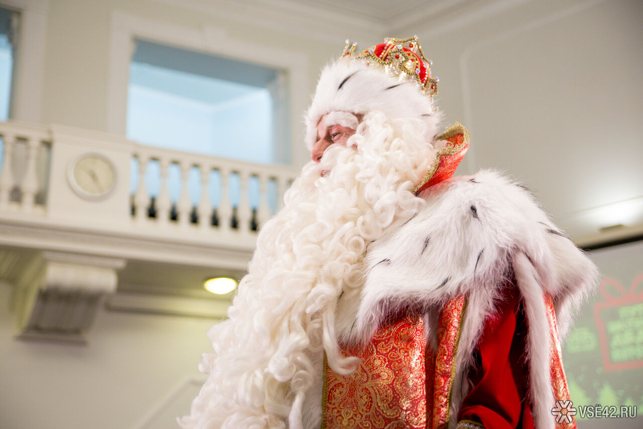 актер дед мороз в великом устюге. кто сейчас главный дед мороз. кто сейчас главный дед мороз. дед мороз в россии. главный дед мороз великий устюг.