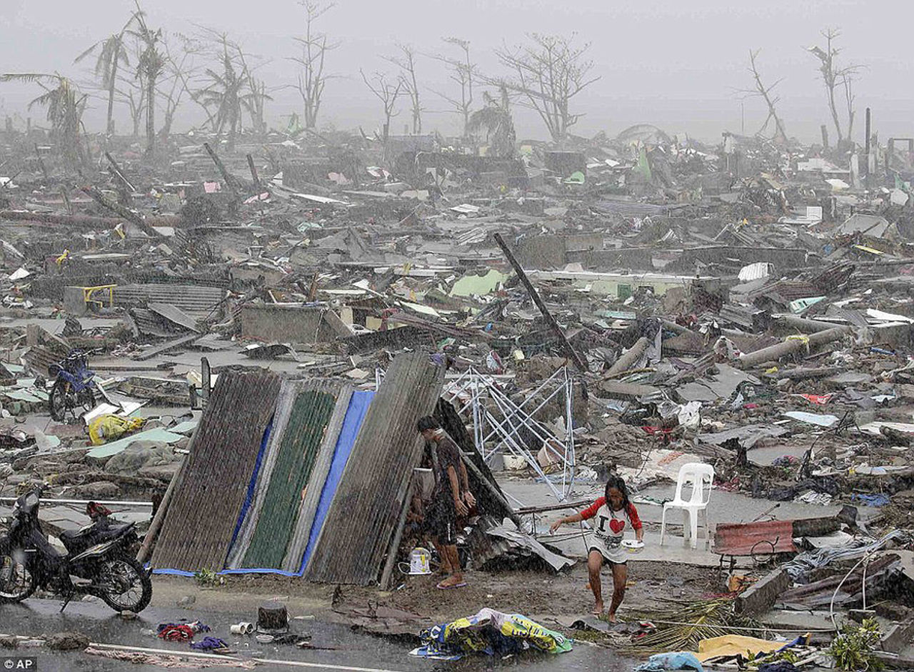 Потрясе о. Тайфун Хайян 2013. ЦУНАМИ на Филиппинах 2013. Филиппины 2013 Тайфун. ЦУНАМИ на филиппинских островах в 2013 году.