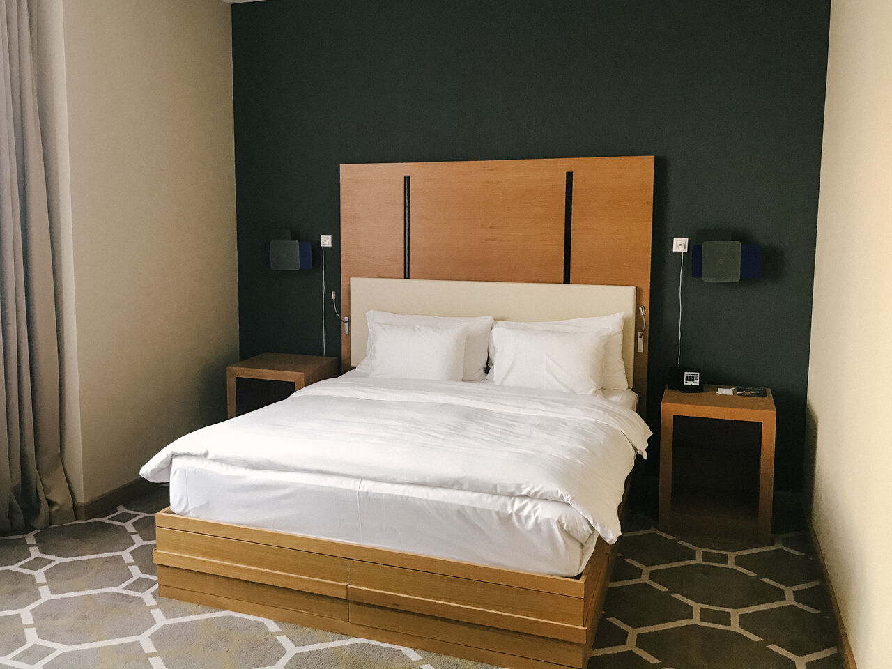 Моншадағы қарттар порно видео Порно милф порно милф