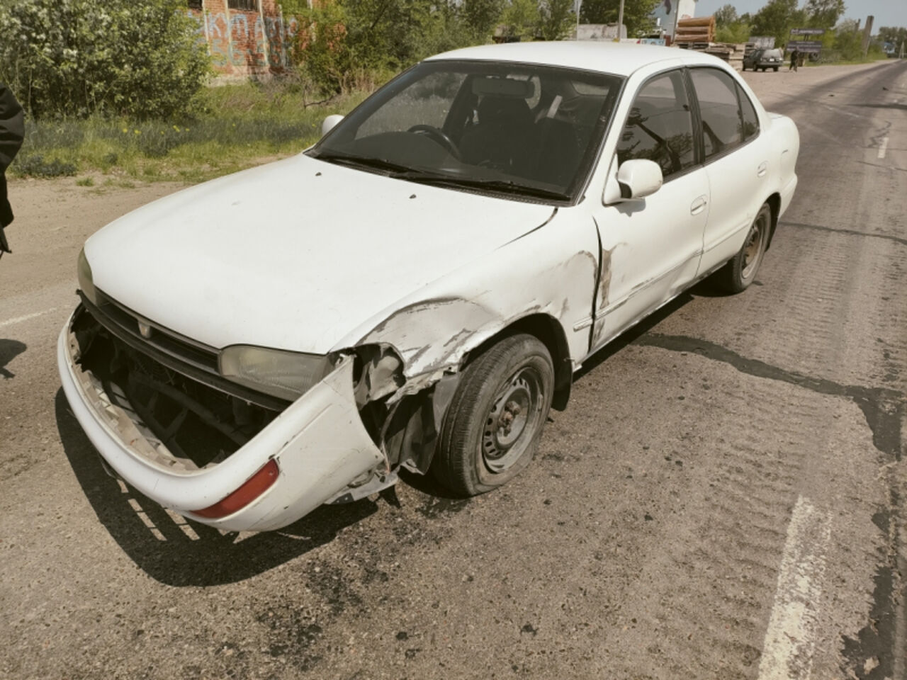 Грузовик протаранил легковушку с престарелым водителем на дороге в ЕАО /  VSE42.RU - информационный сайт Кузбасса.