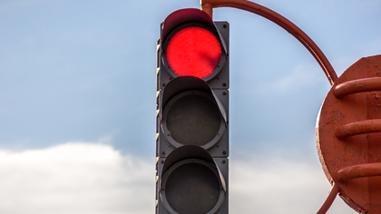 Светофоры вновь погаснут на кемеровском перекрестке 