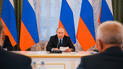 Владимир Путин внес в Госдуму кандидатуру на пост премьер-министра 