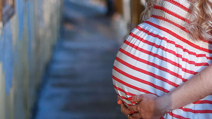 ГД РФ решила разработать программу о праве на декрет с первого триместра беременности