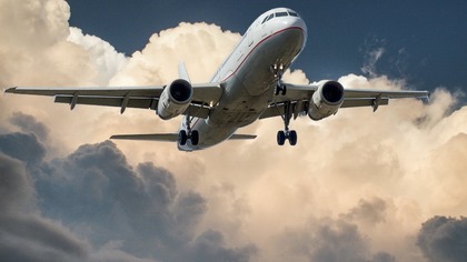 Пассажирский самолет совершил экстренную поездку в Красноярске