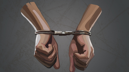Суд в Югре отправил в колонию полицейского за подбрасывание улики и коррупцию