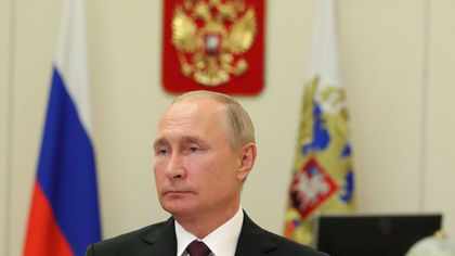 Путин поручил расширить на год льготную ипотеку для семей