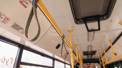 Пассажир автобуса в Новокузнецке украл у фотографа дорогостоящее оборудование