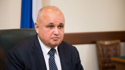 Губернатор Кузбасса поручил направить гуманитарную помощь жителям ДНР и ЛНР