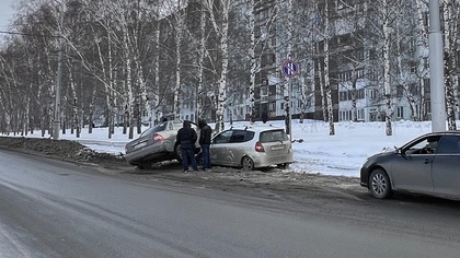 Иномарка в Кемерове 