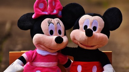 Представители Disney объявили о приостановке работы компании в РФ